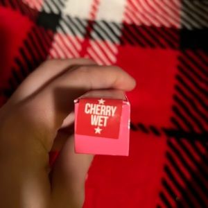 Jeffree Star lip liner 🍒cherry wet
